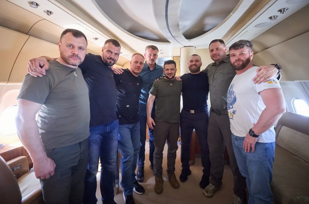 Azov döyüşçüləri Ukraynaya qaytarıldı 