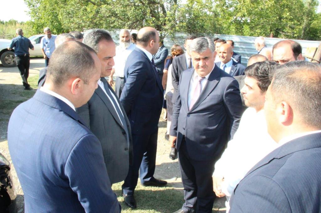 İcra başçısı şəhid ailələri ilə görüşüb - FOTOLAR