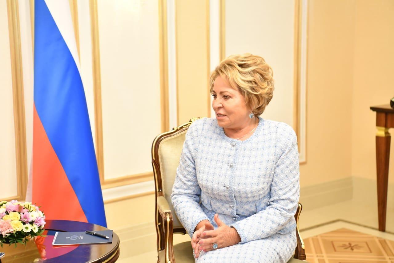 Matviyenko Çin lideri ilə görüşdü