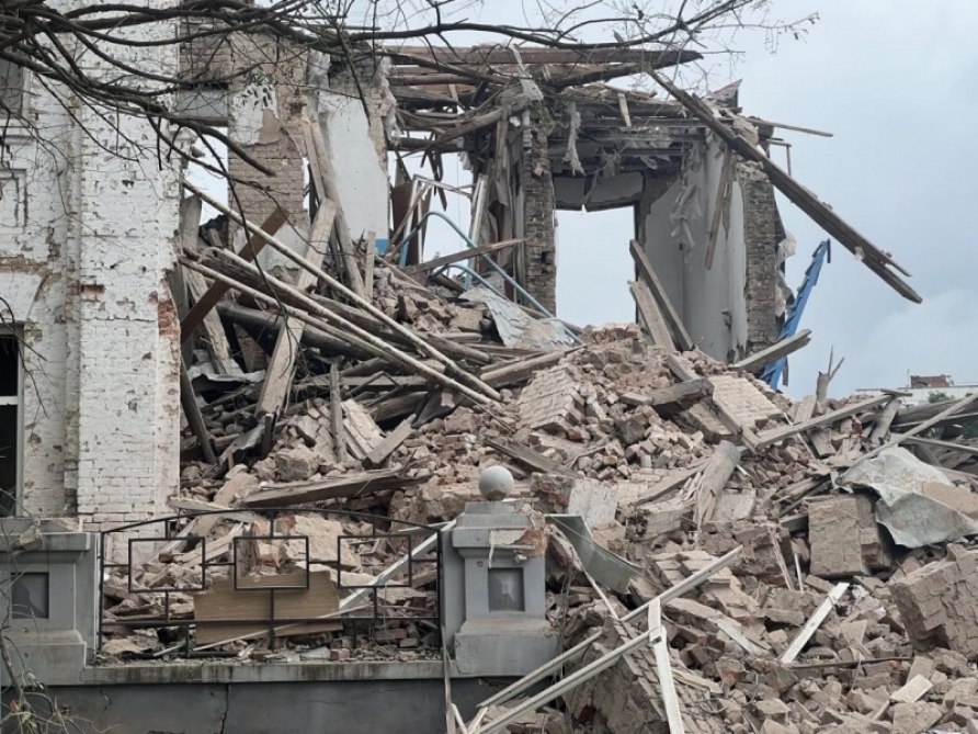 Rusiya Zaporojyeni bombaladı - Ölən və yaralılar var