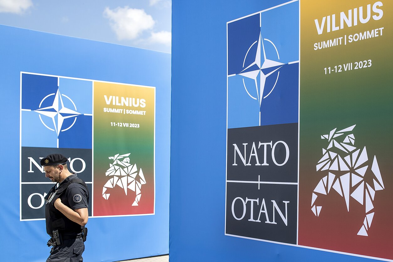 NATO sammitinin ilk gününün yekunları - Dünya mətbuatı nə yazır?