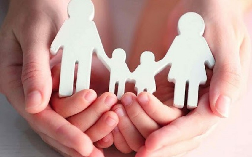 Valideynlərini itirmiş uşaqlarla bağlı qanun DƏYİŞDİ