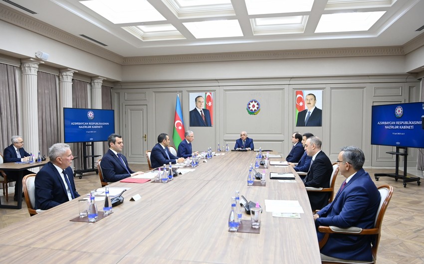 Baş nazir Söyüdlü ilə bağlı iclas KEÇİRDİ