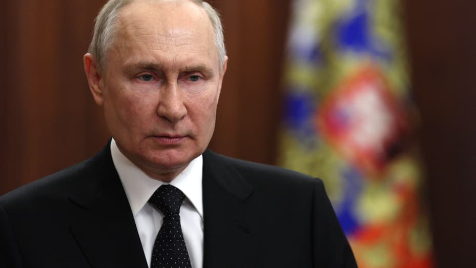 Putin Təhlükəsizlik Şurasını TOPLADI