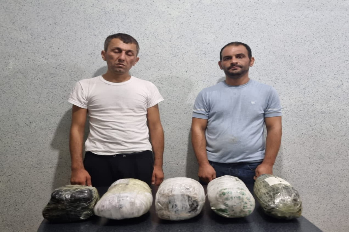 Biləsuvarda narkotik satanlar ələ keçdi