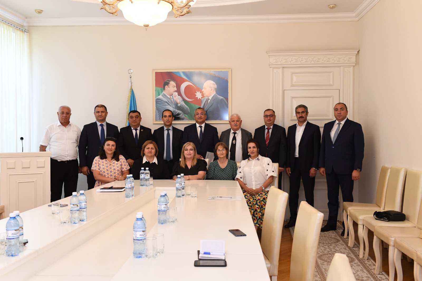 İctimai Şuranın üzvləri ilə görüş keçirildi - FOTO