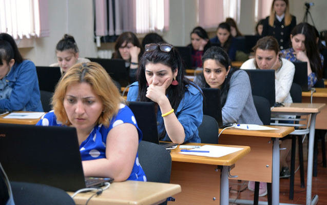 Direktor olmaq istəyənlər imtahandan keçdilər