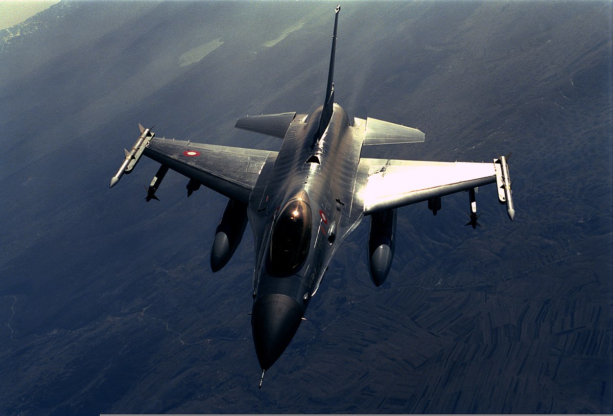Ukraynalı pilotlar təlim keçəcək