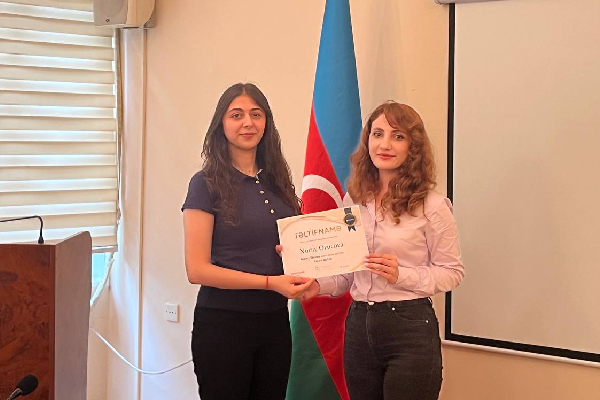 BSU-nun “Brend tələbə”ləri mükafatlandırıldı - FOTOLAR