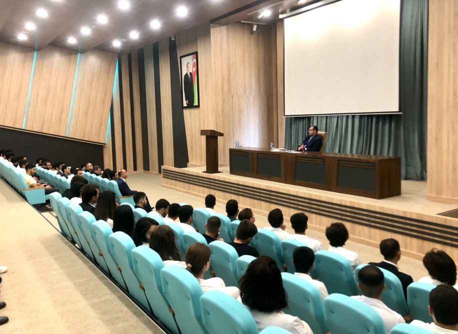 Azərbaycanlı gənc mütəxəssislər İsraildə təcrübə keçəcək - FOTOLAR