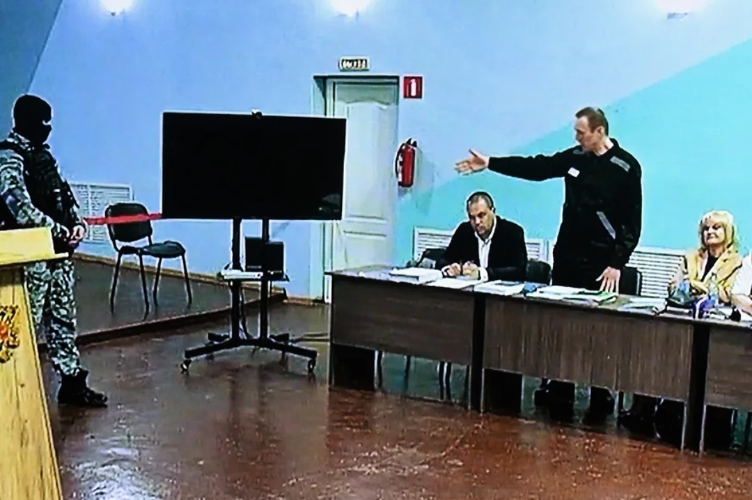 Navalnının 20 il həbsi istənildi