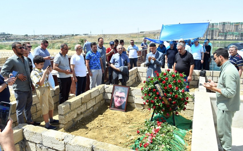 Moskvada ölən Əməkdar artist Bakıda dəfn olundu - FOTO