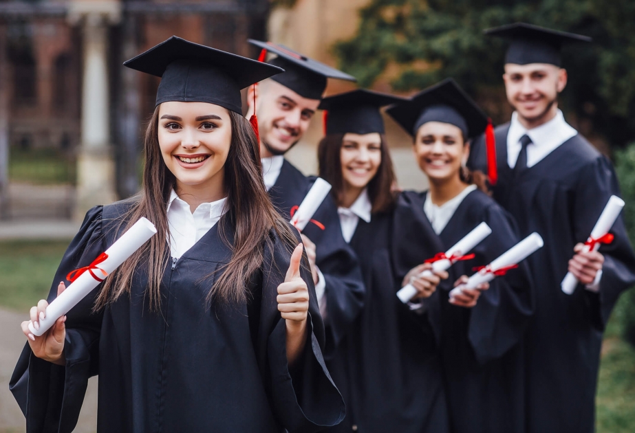 Dövlət hesabında 52 nüfuzlu universitetdə təhsil alacaqlar