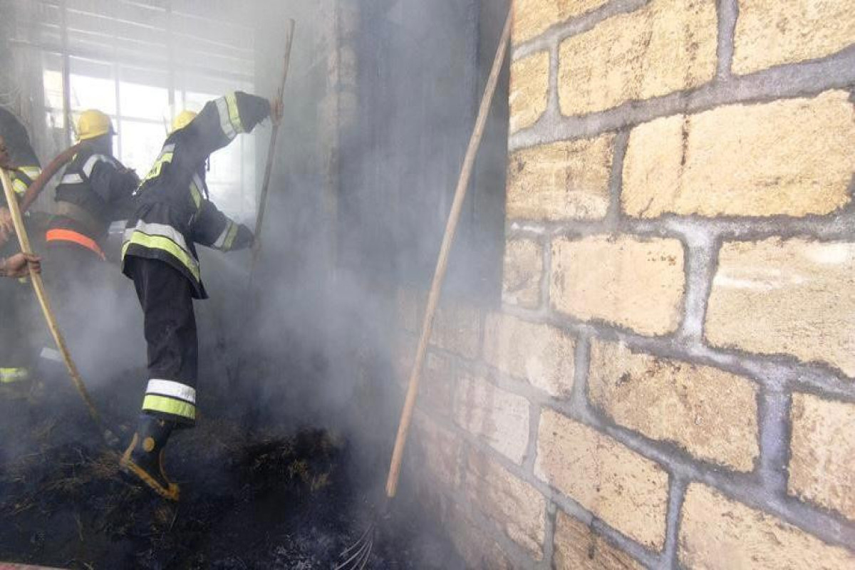 Tərtərdə ev yandı - FOTO