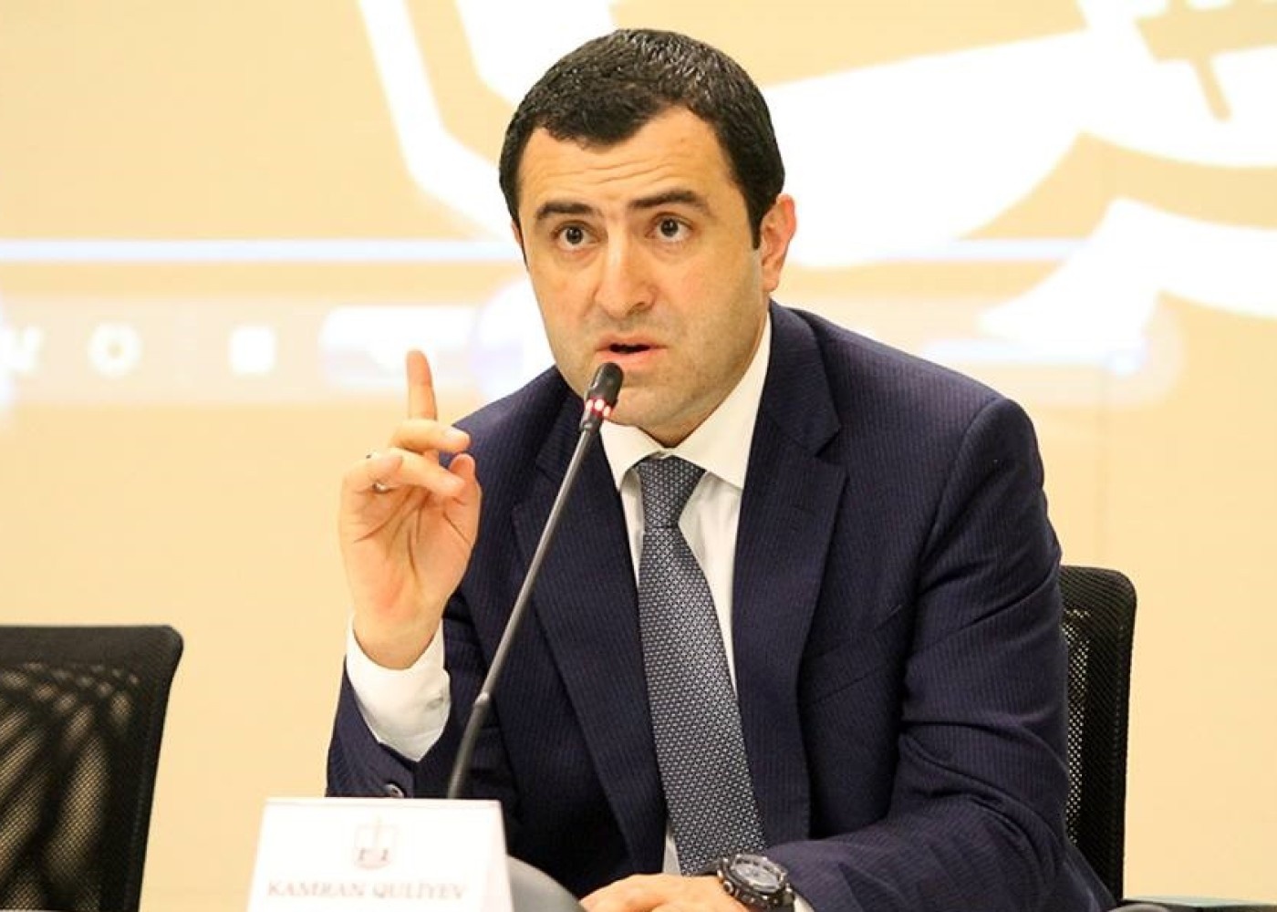 “Neftçi”nin prezidenti istefaya göndərildi