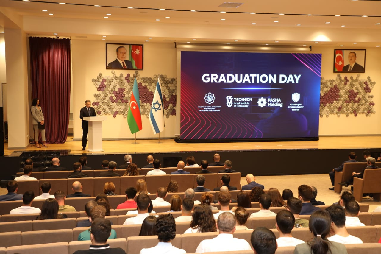 Azərbaycan Kibertəhlükəsizlik Mərkəzinin ilk Məzun Günü keçirilib - FOTO