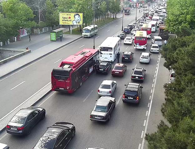 150-yə yaxın avtobus TIXACDA qalıb