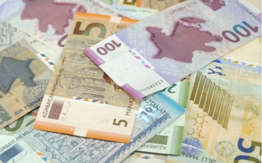 Saxta pulla dövlət rüsumu ödəmək istədi