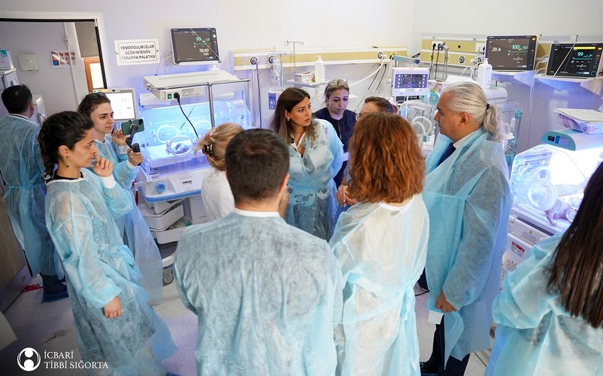 UNICEF Azərbaycana tibbi avadanlıqlar ianə etdi - FOTOLAR