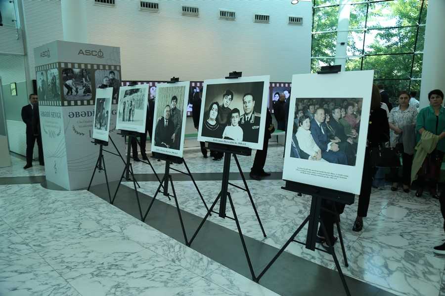 Heydər Əliyevin 100 illik yubileyinə həsr olunmuş SƏRGİ