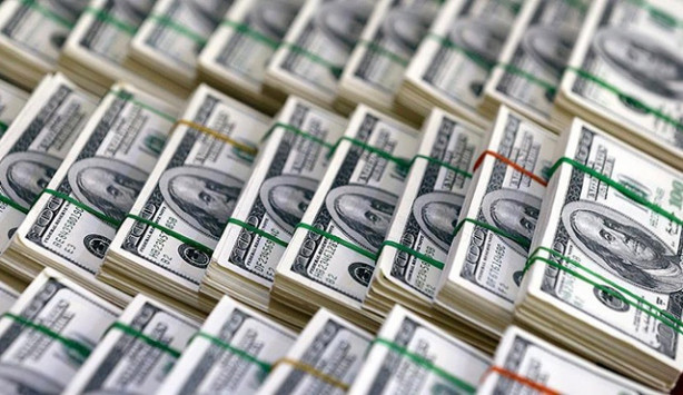 Bugünkü valyuta hərracında 32 milyon dollar satılıb