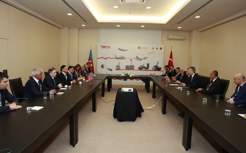 Azərbaycanla Türkiyə arasında müdafiə sazişi imzalandı 