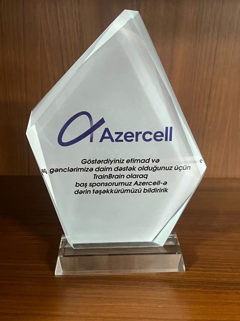 Azercell-in dəstəyi ilə gənclər mükafatlandırıldı