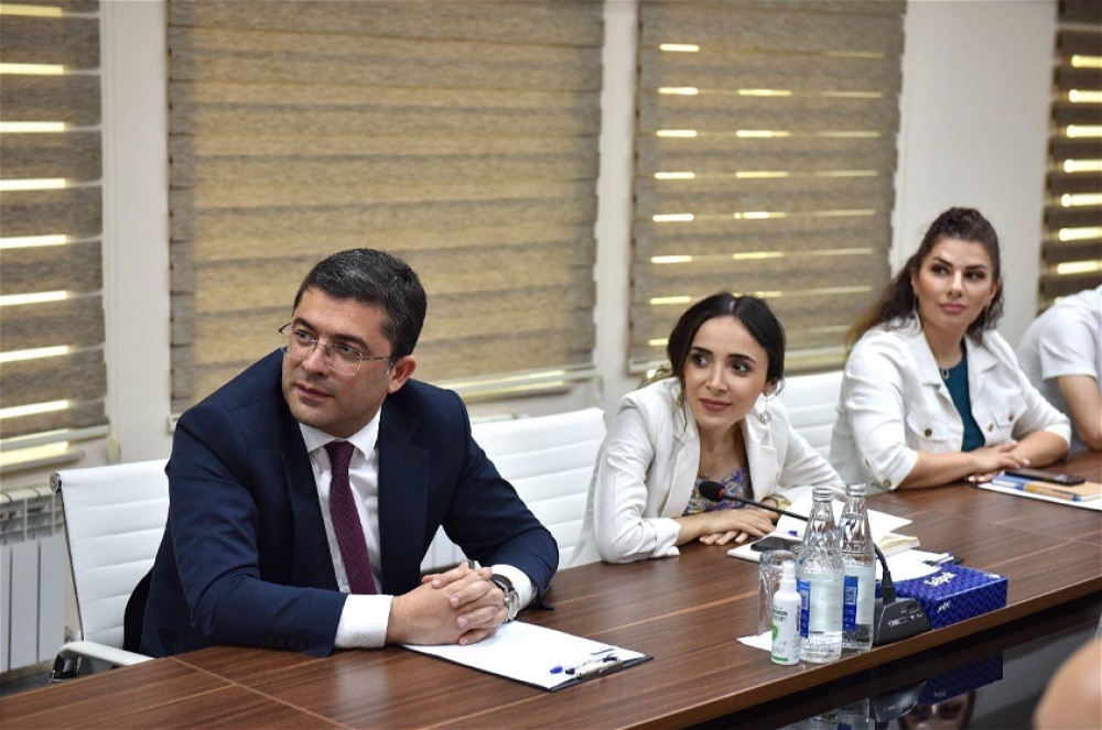 “MEDİA Könüllüləri”nə təşəkkürnamələr verildi