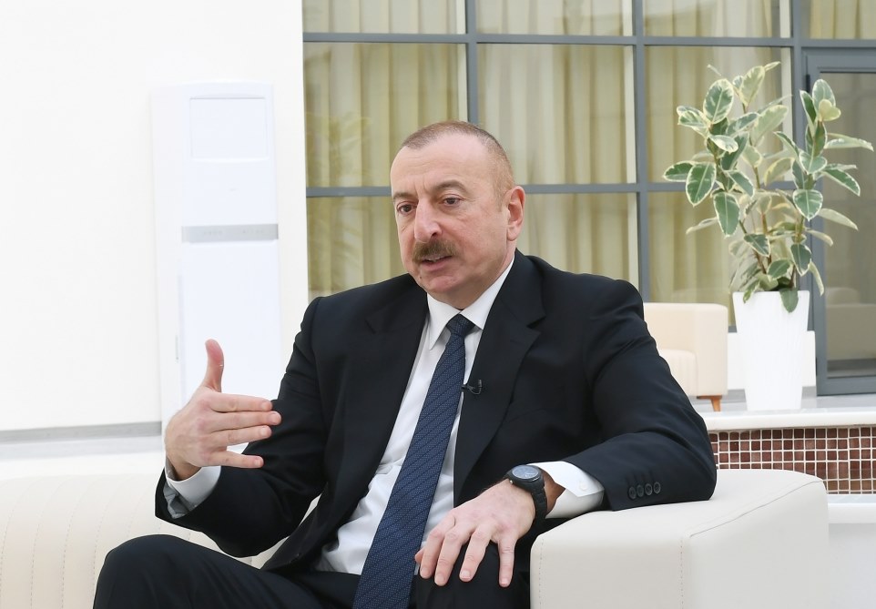Ermənistan iddialarını kənara qoysa, sülh variantını tapa bilərik 