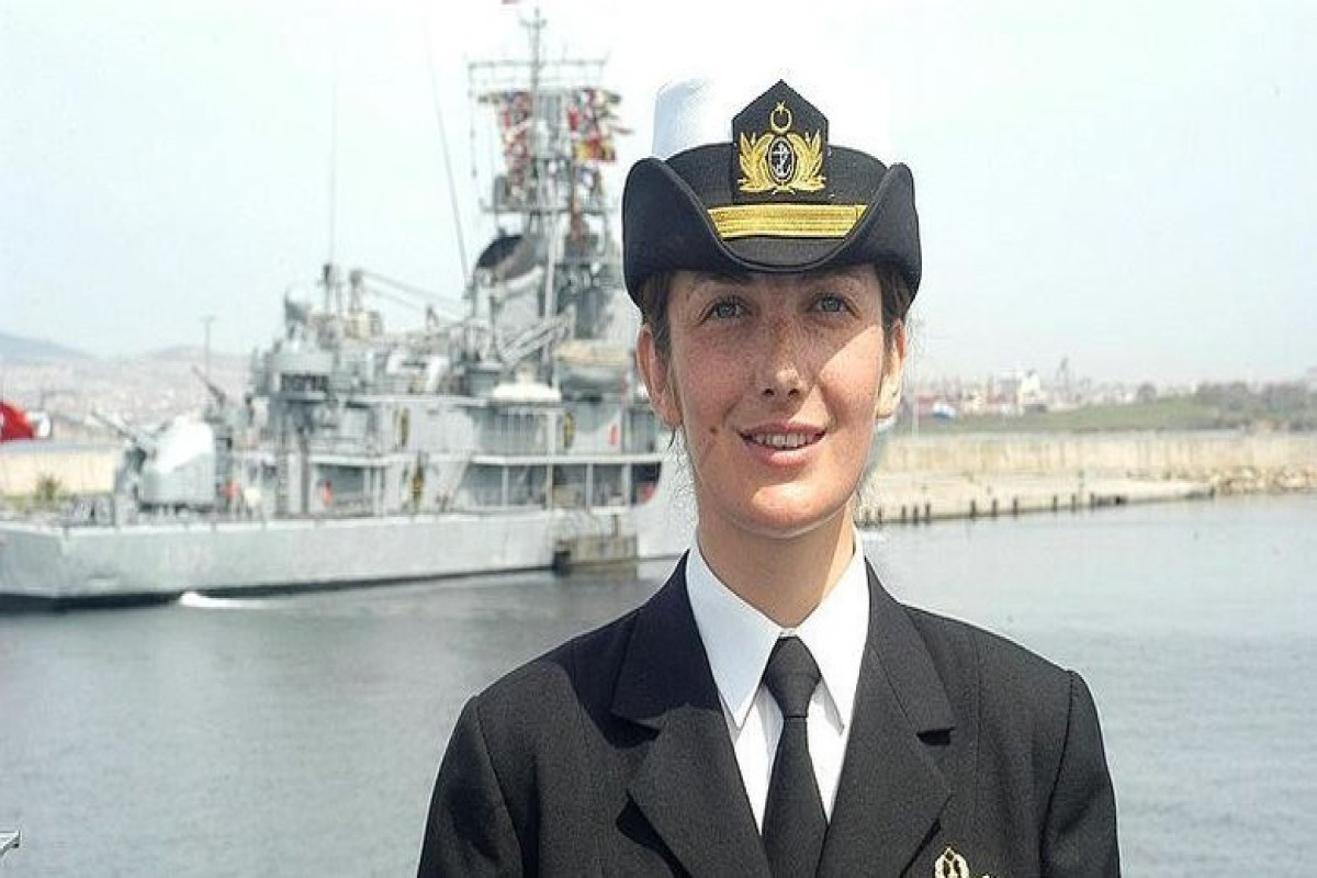 Türkiyə ordusunun ilk qadın admiralı 