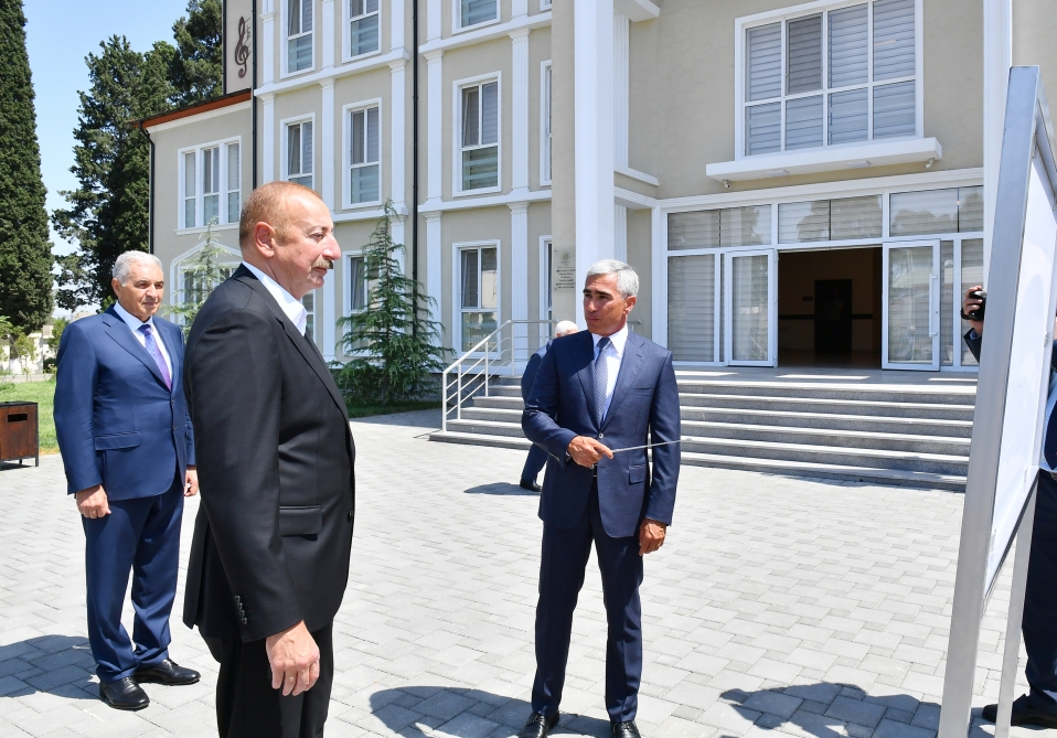 Samuxda musiqi məktəbinin yeni binası istifadəyə verildi - FOTOLAR