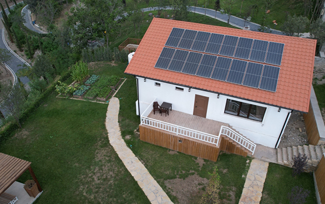 Laçında evlər günəş enerjisi ilə təmin edilir