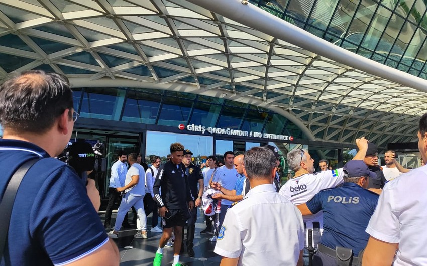 “Beşiktaş” klubu Bakıya gəldi