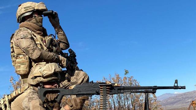 Suriyadan Türkiyəyə keçmək istəyən terrorçu YAXALANDI