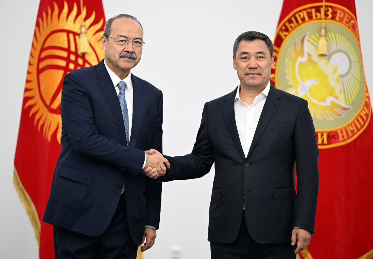 Japarov Özbəkistan baş naziri ilə nələri müzakirə etdi?