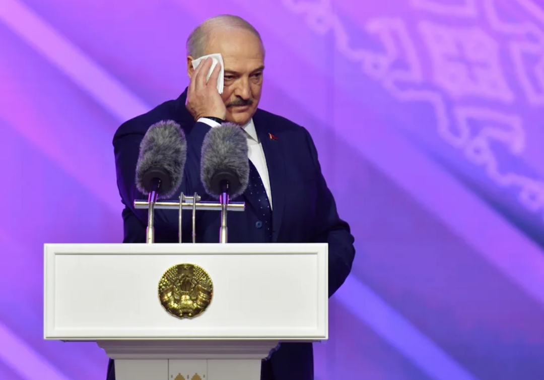 Lukaşenko ETİRAF ETDİ: Ruslar Belarus ərazisindən istifadə edib