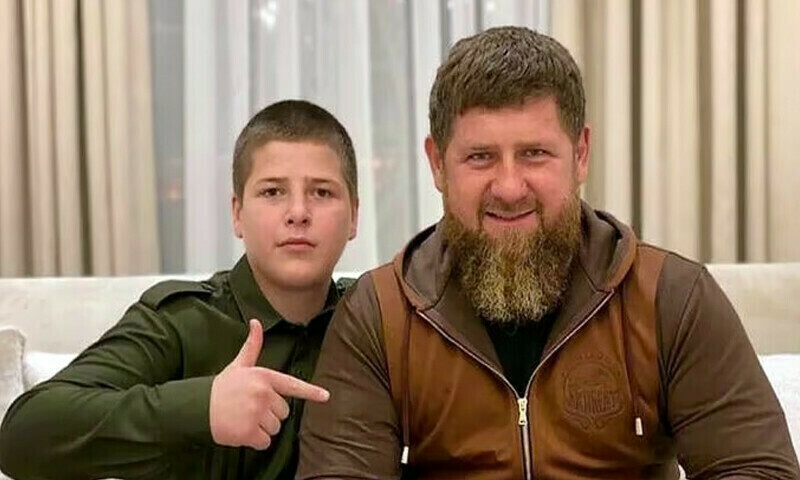 Kadırovun oğlu Quranı yandıran şəxsi həbsxanada döyüb