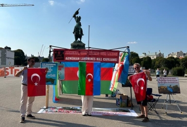 Vyanada mina terroruna qarşı etiraz aksiyası - FOTO