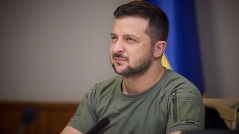 Zelenski Danimarkaya getdi 