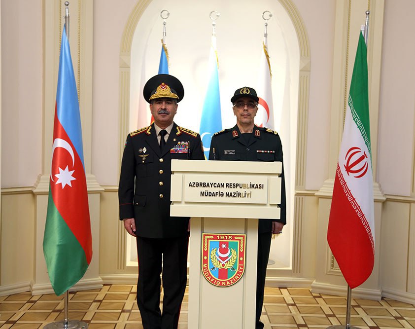 Zakir Həsənov iranlı general ilə danışdı - Nələr müzakirə edildi...