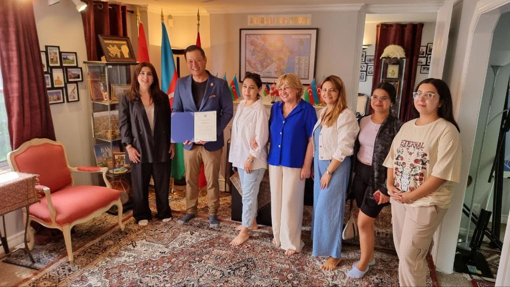 Ontario deputatı Torontodakı Azərbaycan Evində - FOTO