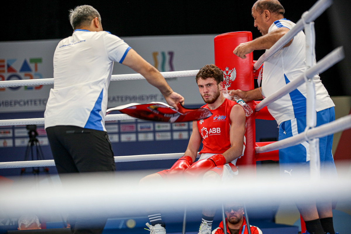  4 boksçumuz finalda, 3-ü medal qazandı