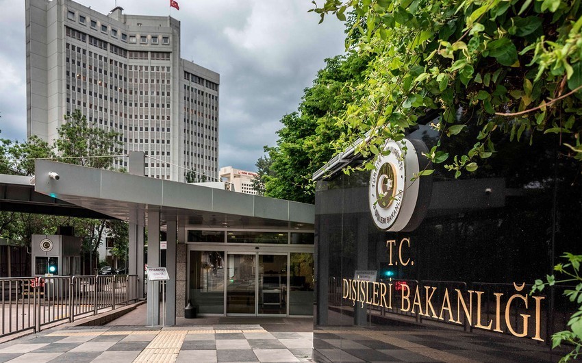Diplomat Qurana görə 5 dəfə XİN-ə ÇAĞIRILDI 