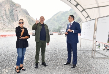 Prezident və xanımı 