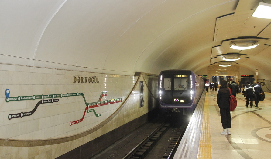 Metro qış rejiminə keçir - İnterval azalacaq