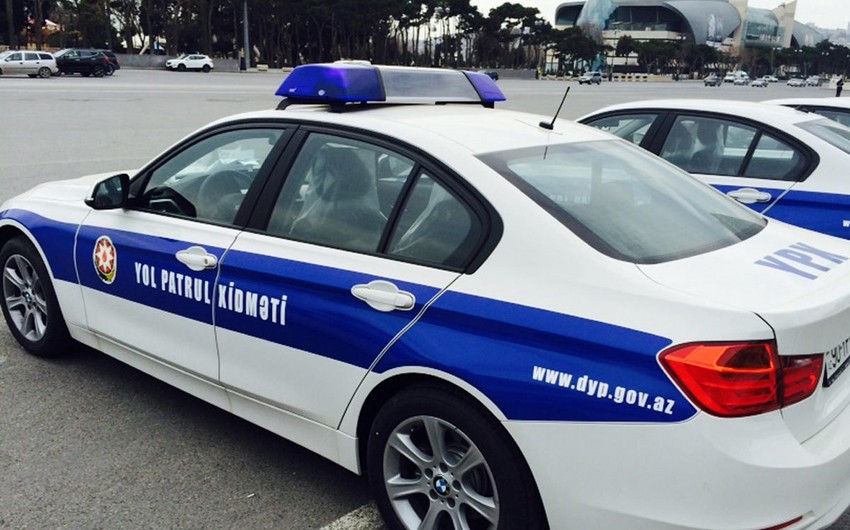 Yol polisi gücləndirilmiş şəraitdə işləyir