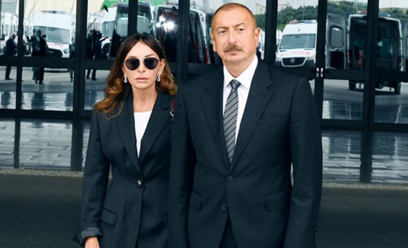 Azərbaycan qadınının ən bariz siması