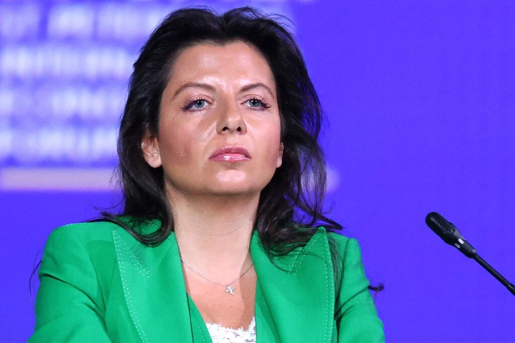 Simonyanın evinin yaxınlığına dron düşdü 