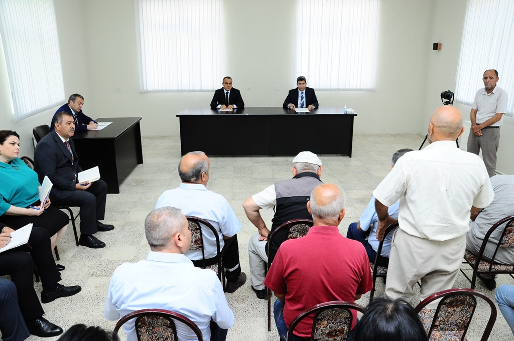 İcra başçısı səyyar qəbul keçirdi - FOTOLAR