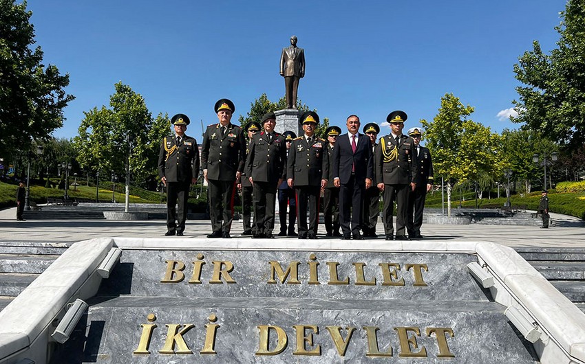 Nazir Ankarada Heydər Əliyev Parkını ziyarət edib - FOTO